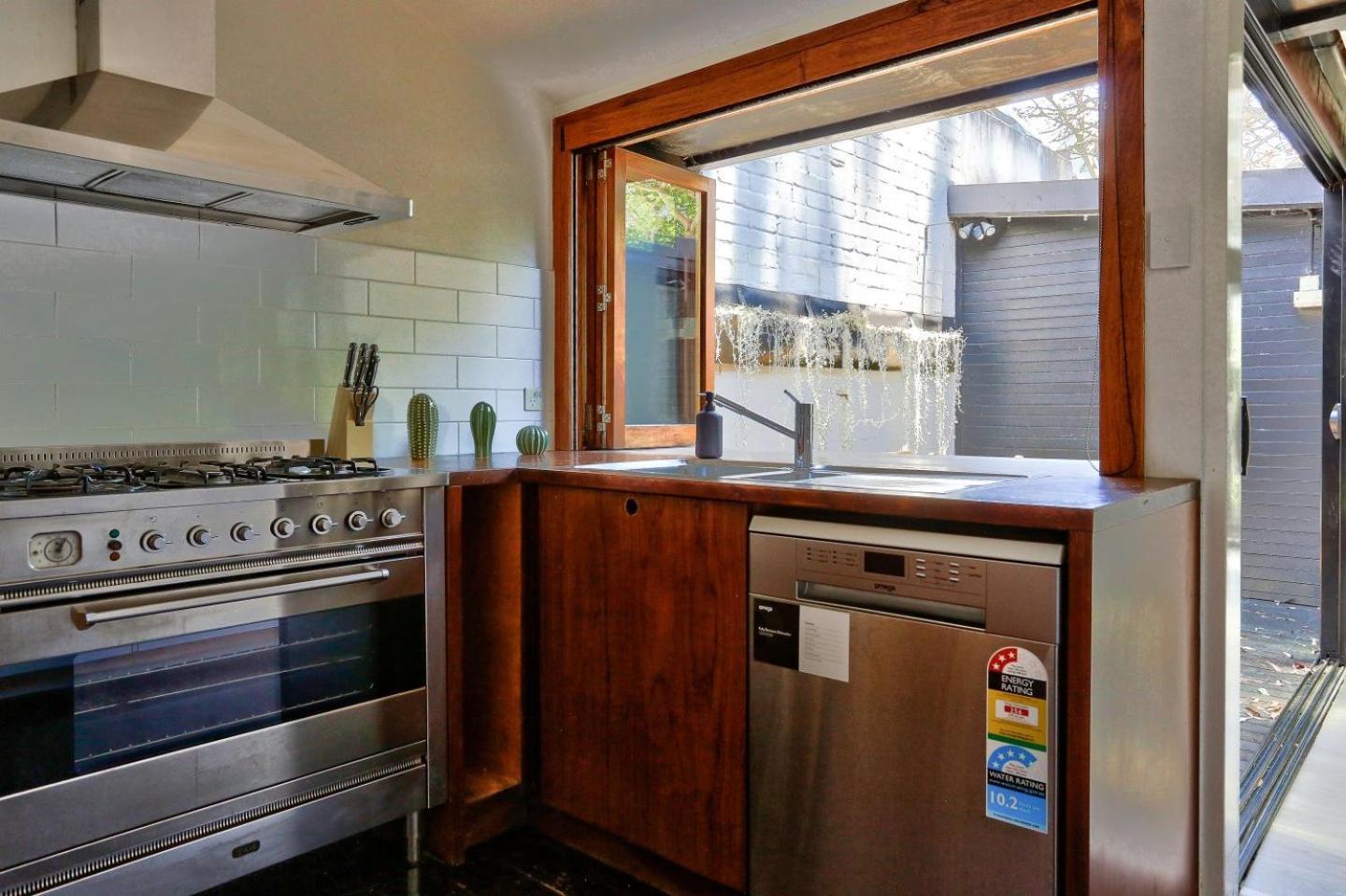 Unique 2 Bedroom House Pyrmont 2 E-Bikes Included Сидней Экстерьер фото